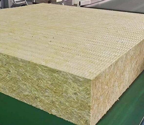 襄陽遠(yuǎn)大生產(chǎn)的外墻巖棉板保溫性能怎么樣？